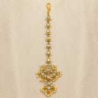 White Colour Gold Plated Jadau Kundan MaangTeeka - PJMT012