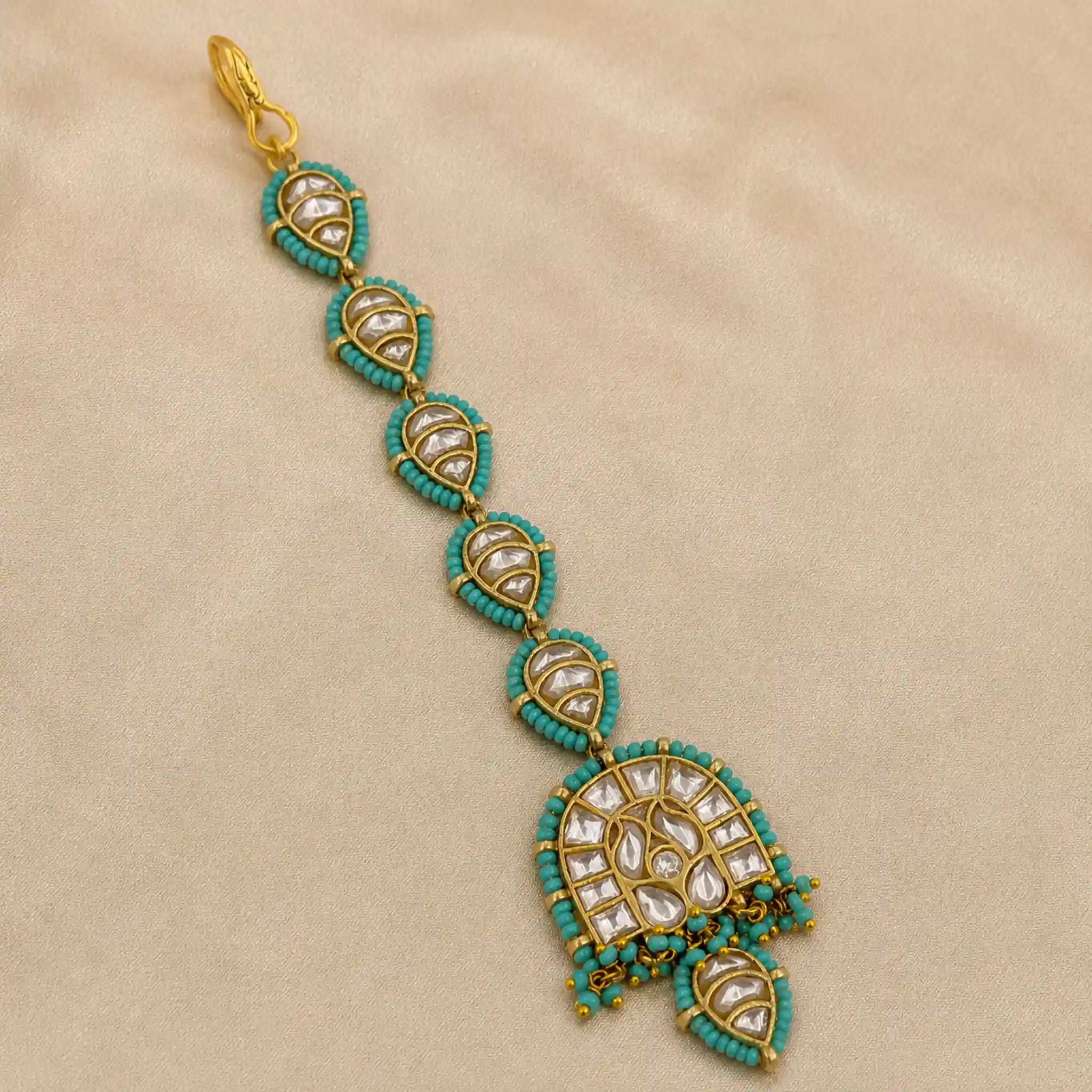 White  Colour Gold Plated Jadau Kundan MaangTeeka - PJMT019