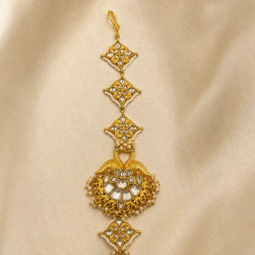 White Colour Gold Plated Jadau Kundan Maangteeka - PJMT001