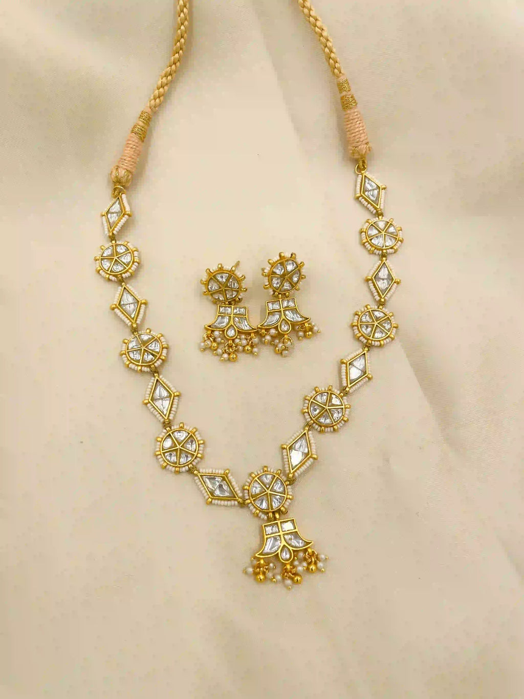 Multicolor Jadau Kundan Necklace Set– PJNS054