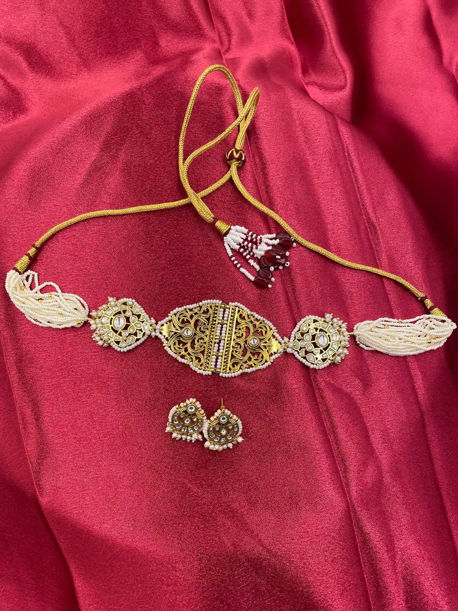 White Color Gold Plated Jadau Kundan Necklace Set - PJNS102