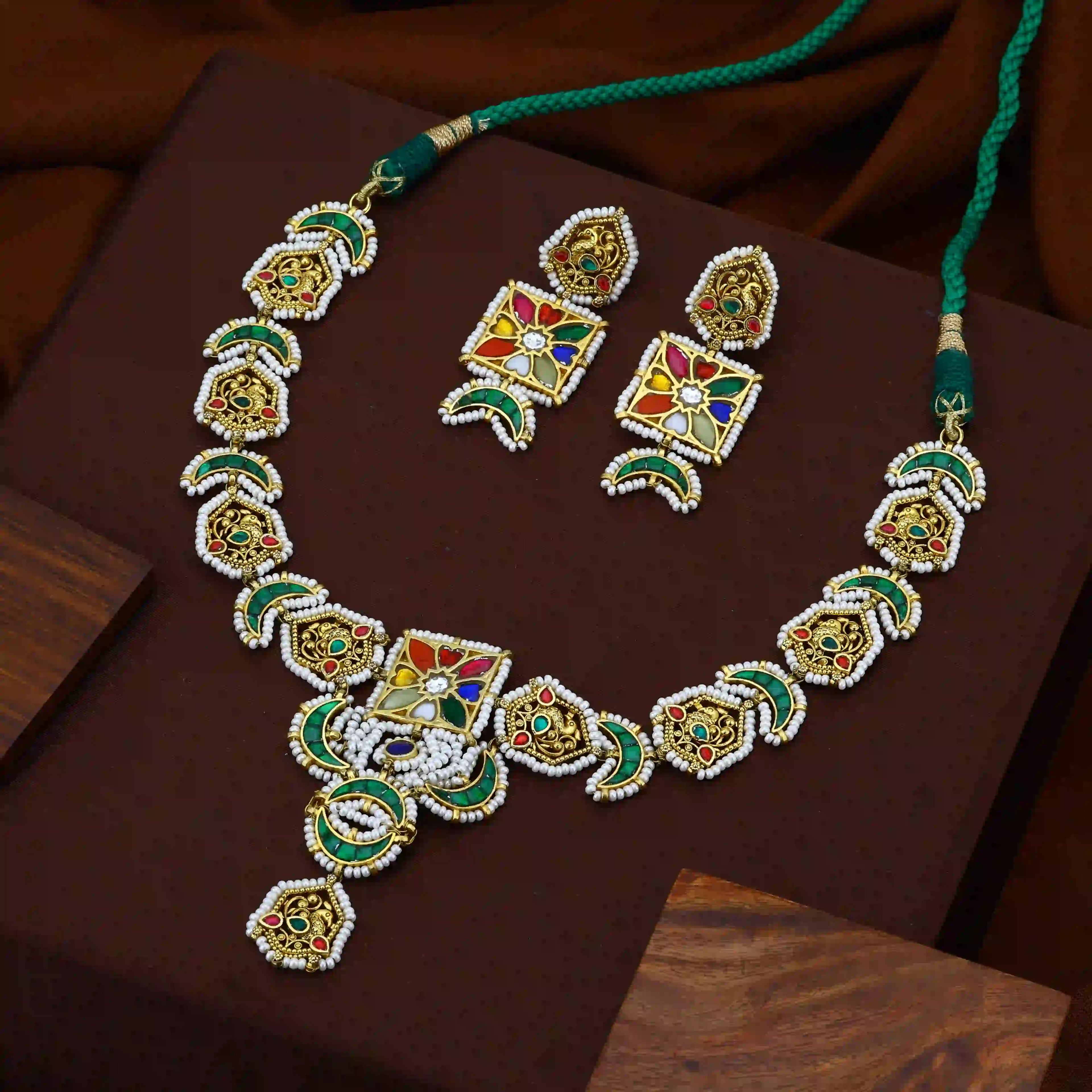 Multicolor Jadau Kundan Necklace Set – PJNS015